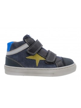 CHAUSSURES MONTANTES...