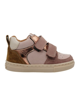 CHAUSSURES MONTANTES...